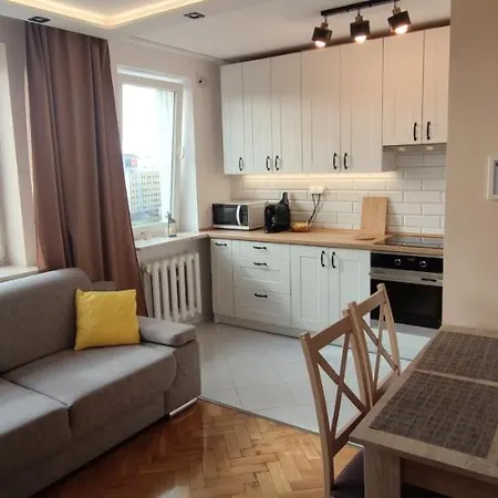 Labo Platynowa شقة *