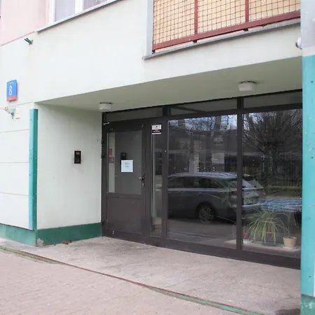 Labo Platynowa شقة وارسو